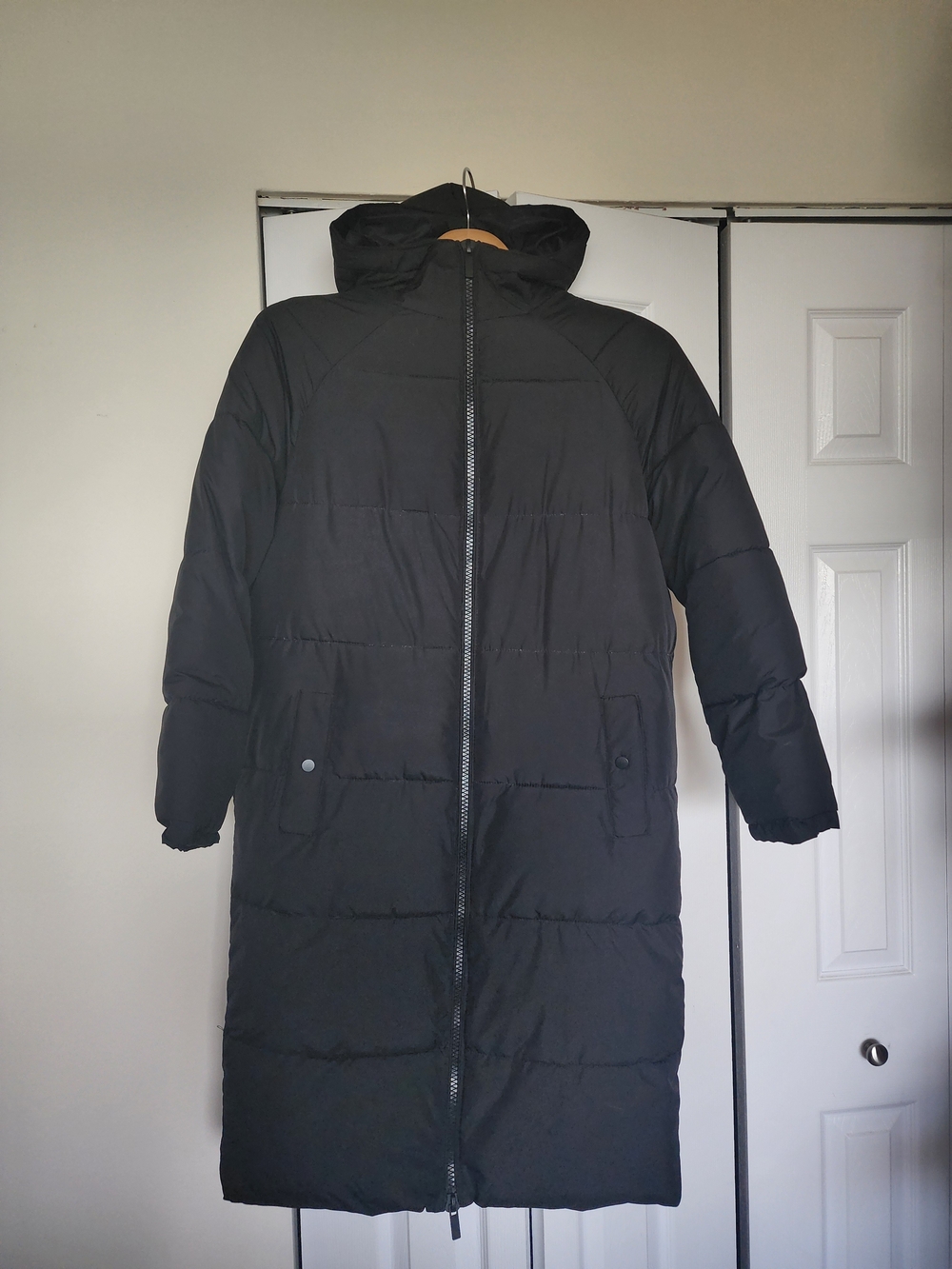 Long Black Hooded Winter Puffer Coat
